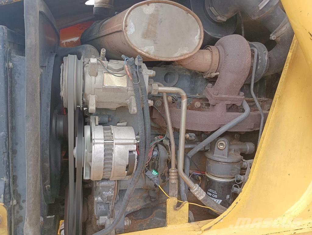 New Holland LB 110 Traktorgravere