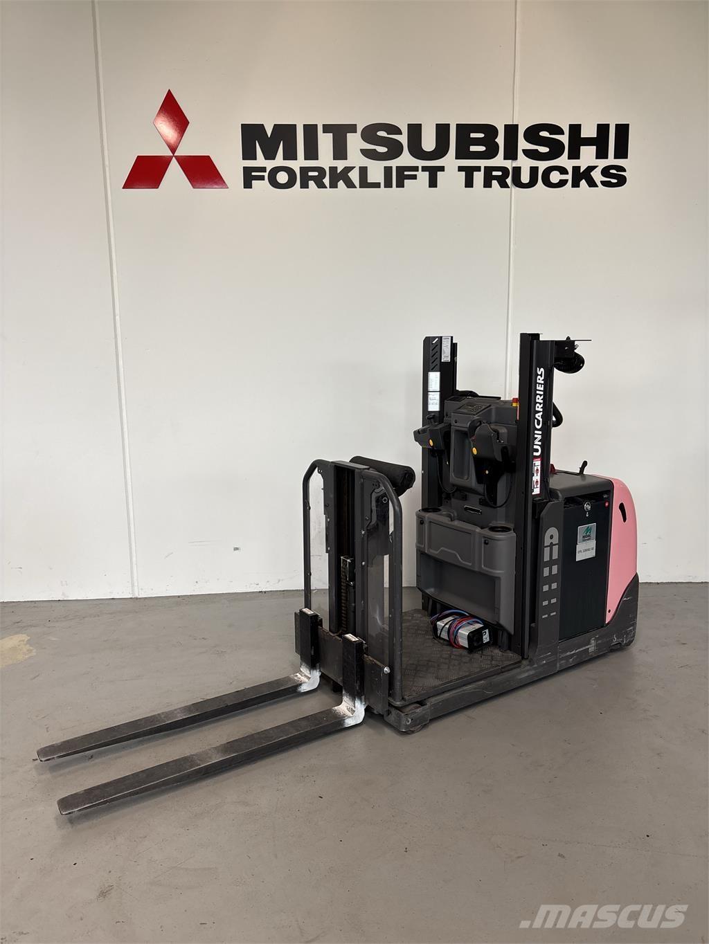 UniCarriers EPL100 Lavtløftende plukketruck