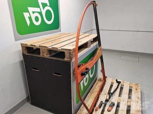 JLG 307 door Førerhus og Interiør