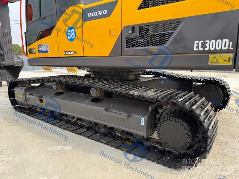 Volvo EC 300 D L Beltegraver