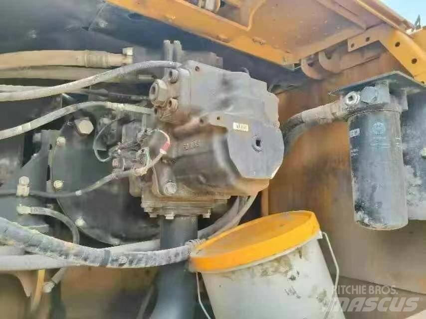 Komatsu PC 360-8 Beltegraver