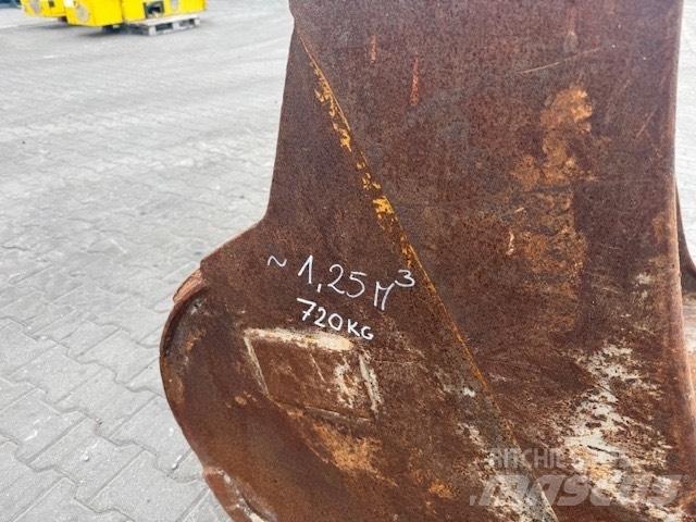 CAT M 320 BUCKET Traktorgravere