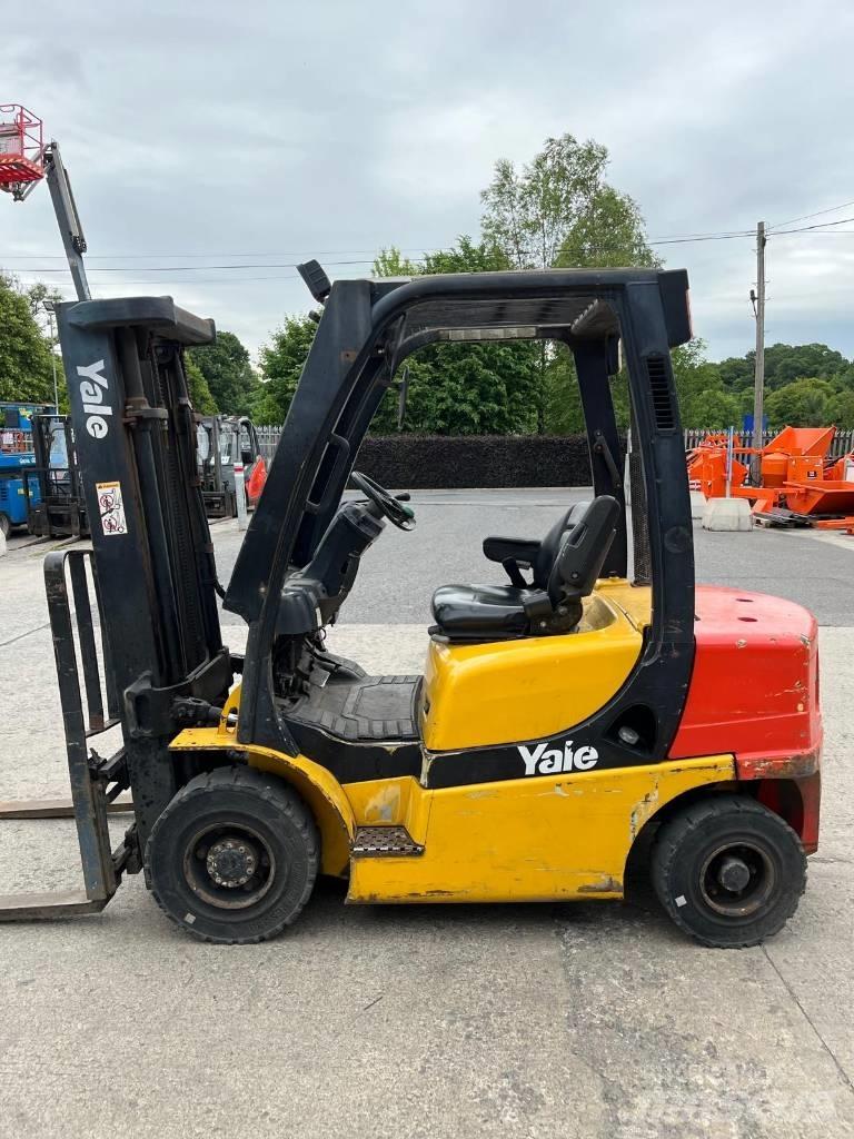 Yale GDP 25 VX Diesel Trucker