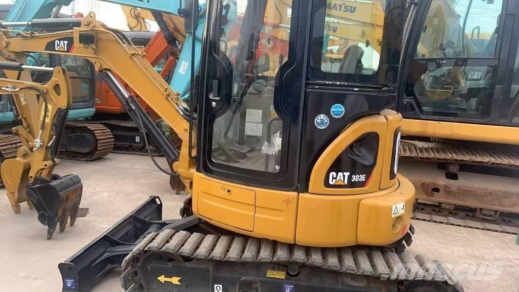 CAT 303 Beltegraver