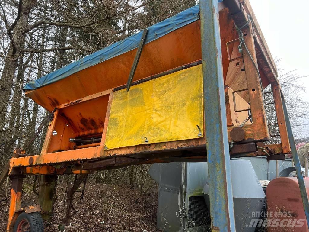 Epoke Ukendt Sand- og saltspredere