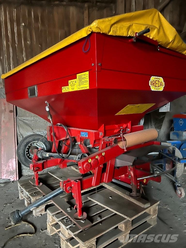 Bredal F 2 Gjødselspreder