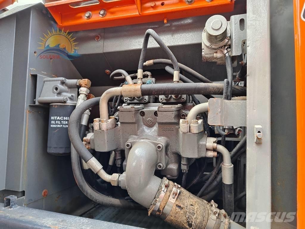Hitachi ZX 200 Beltegraver