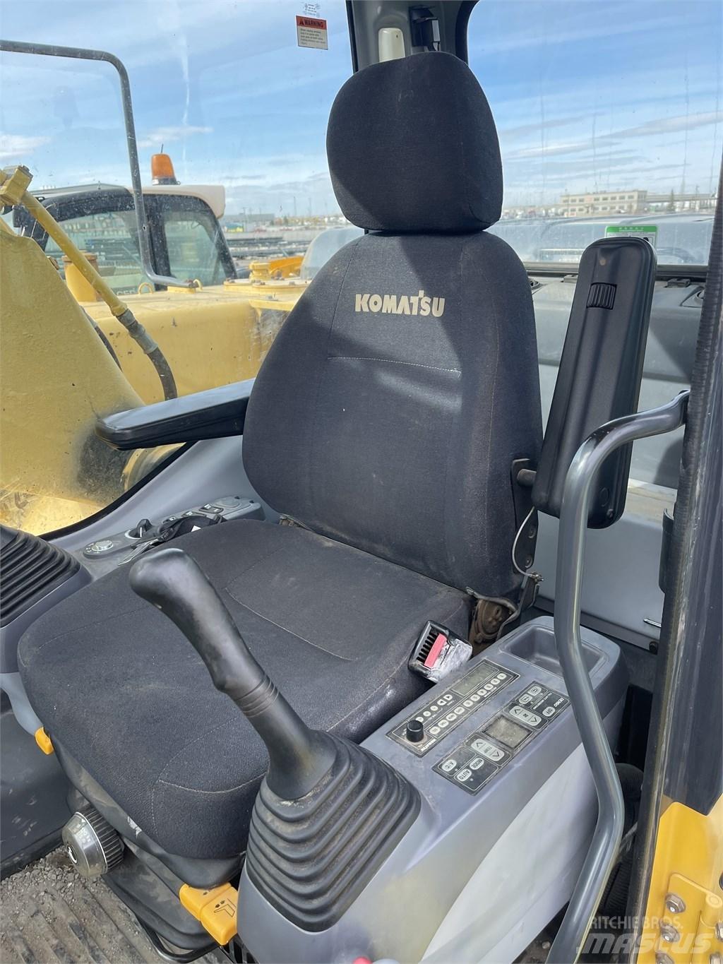 Komatsu PC 200 LC-7 Beltegraver