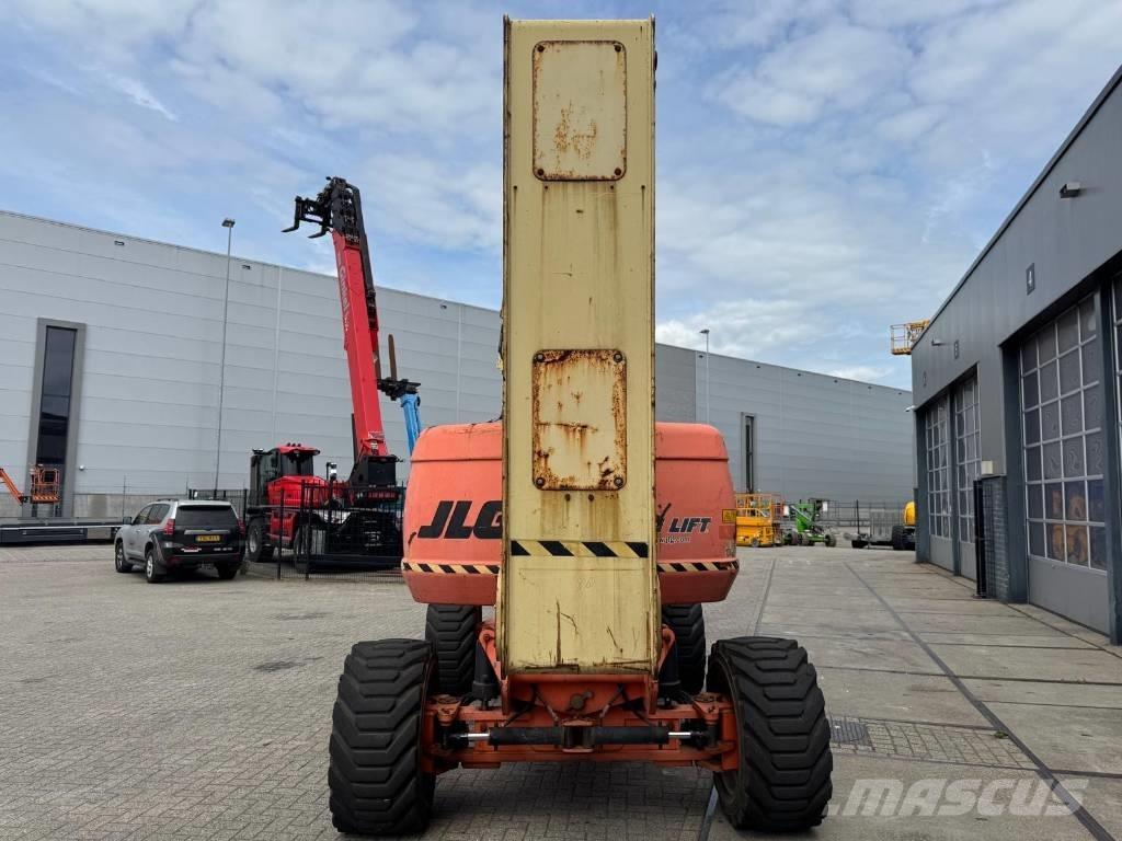 JLG 800 AJ Leddede bomlifter