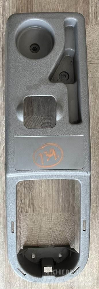 DAF LF PANEL Transport - Annet