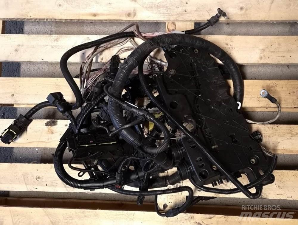 MAN TGL SVAZEK MOTORU Motorer