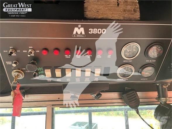 Madill 3800 Knuckleboom lastere