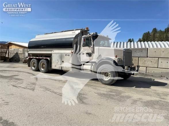 White/GMC WG Tankbiler