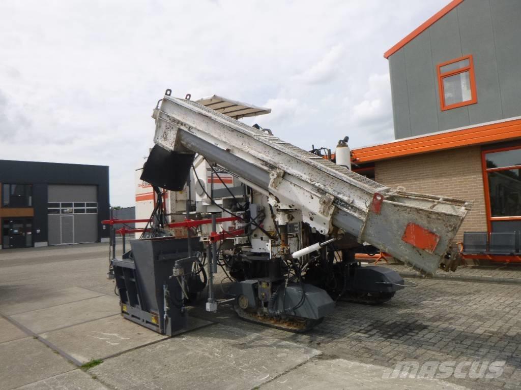 Wirtgen SP250 Sementstein maskiner