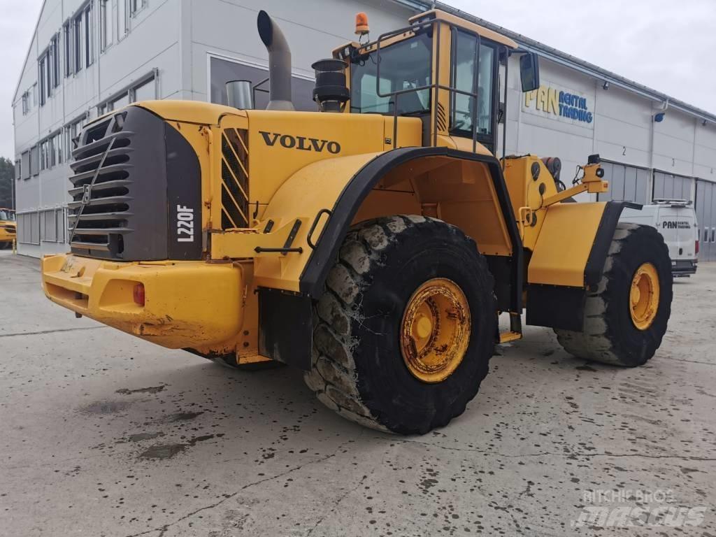 Volvo L220F Hjullastere