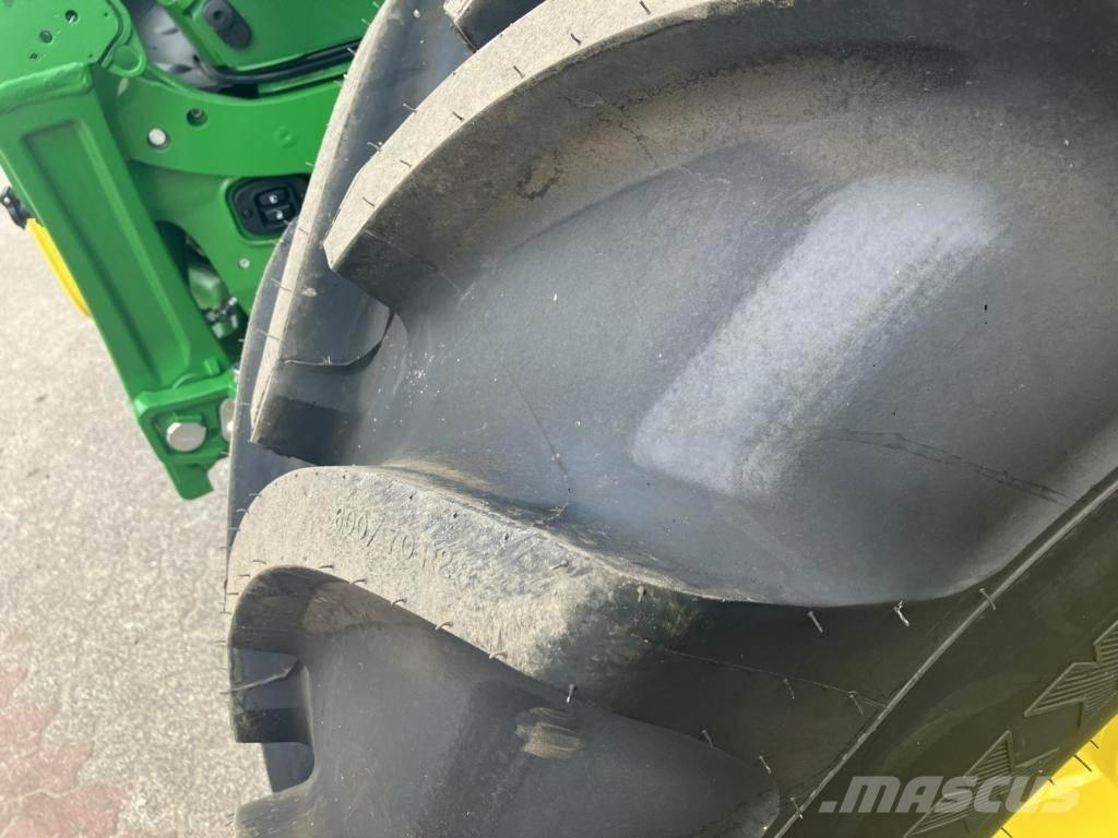 John Deere 6R215 Traktorer