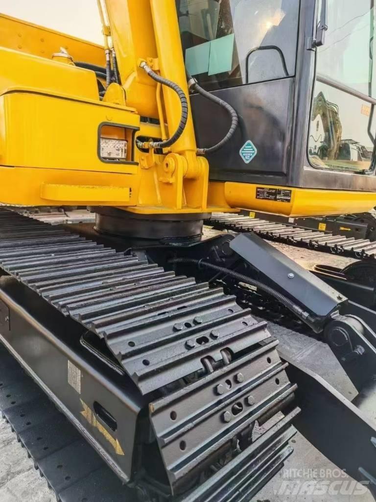 Komatsu 70-8 Beltegraver