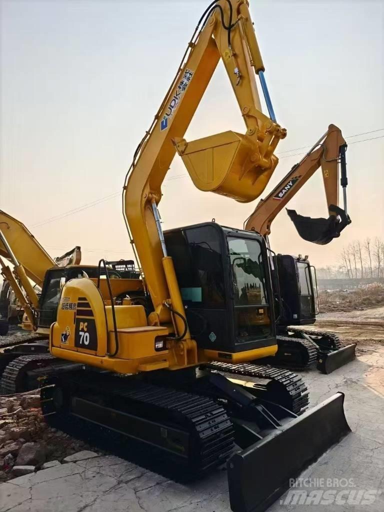Komatsu 70-8 Beltegraver