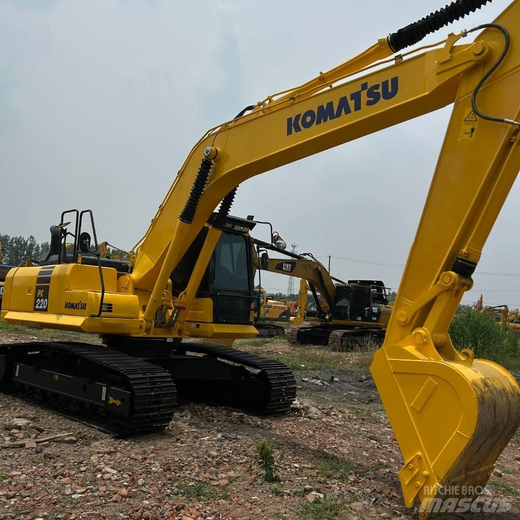 Komatsu 220-8 Beltegraver