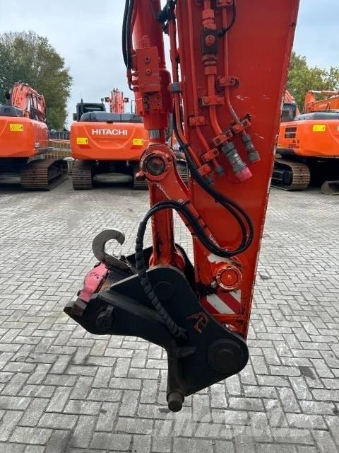Hitachi ZX 170 W-3 Hjulgravere
