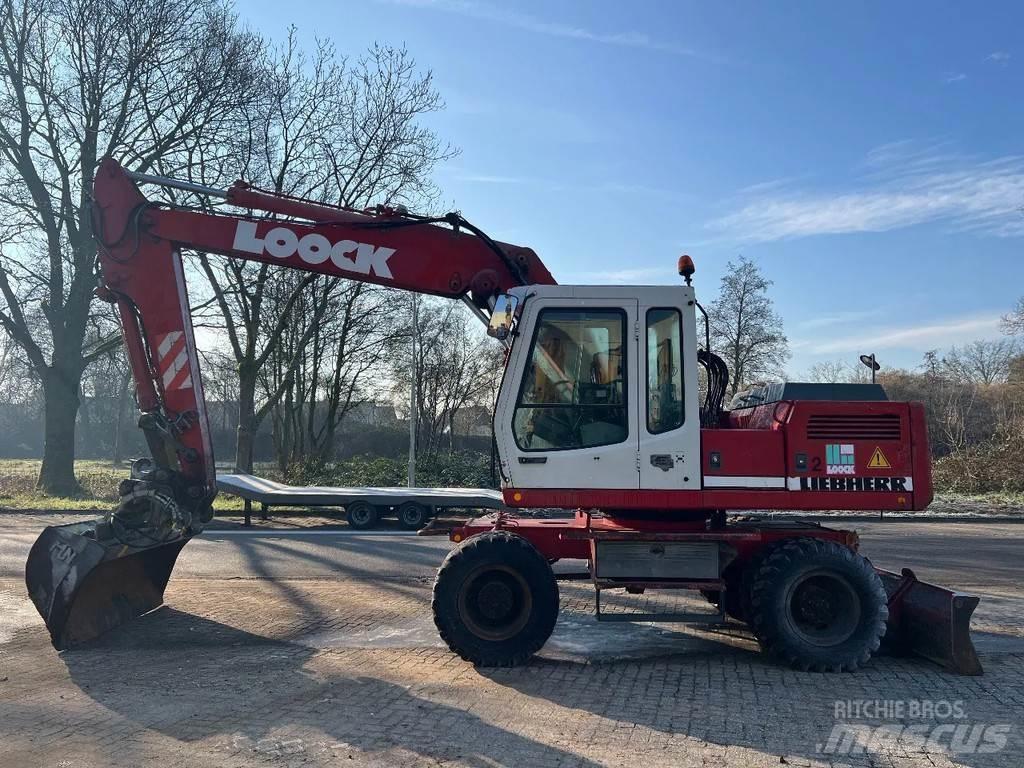 Liebherr 902 Hjulgravere