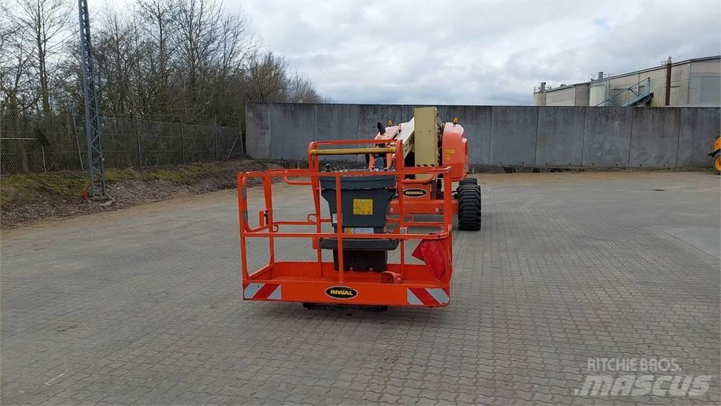 JLG 520AJ Leddede bomlifter
