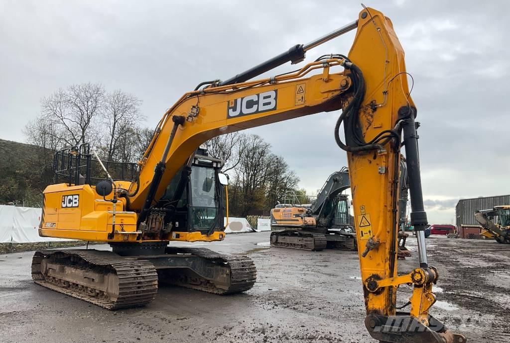JCB 220X LSV Beltegraver