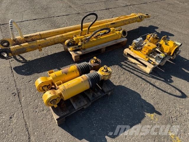 Bell B 40 C PODUSZKA Chassis og understell