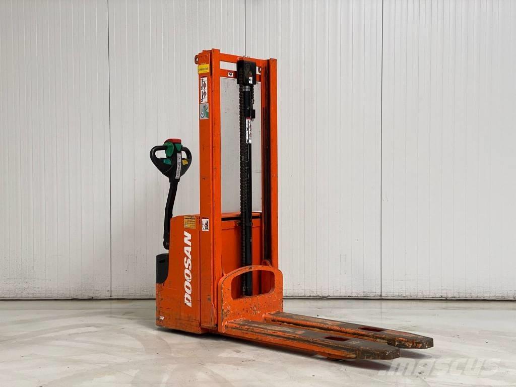 Doosan LEDS12.5C Ledestablere