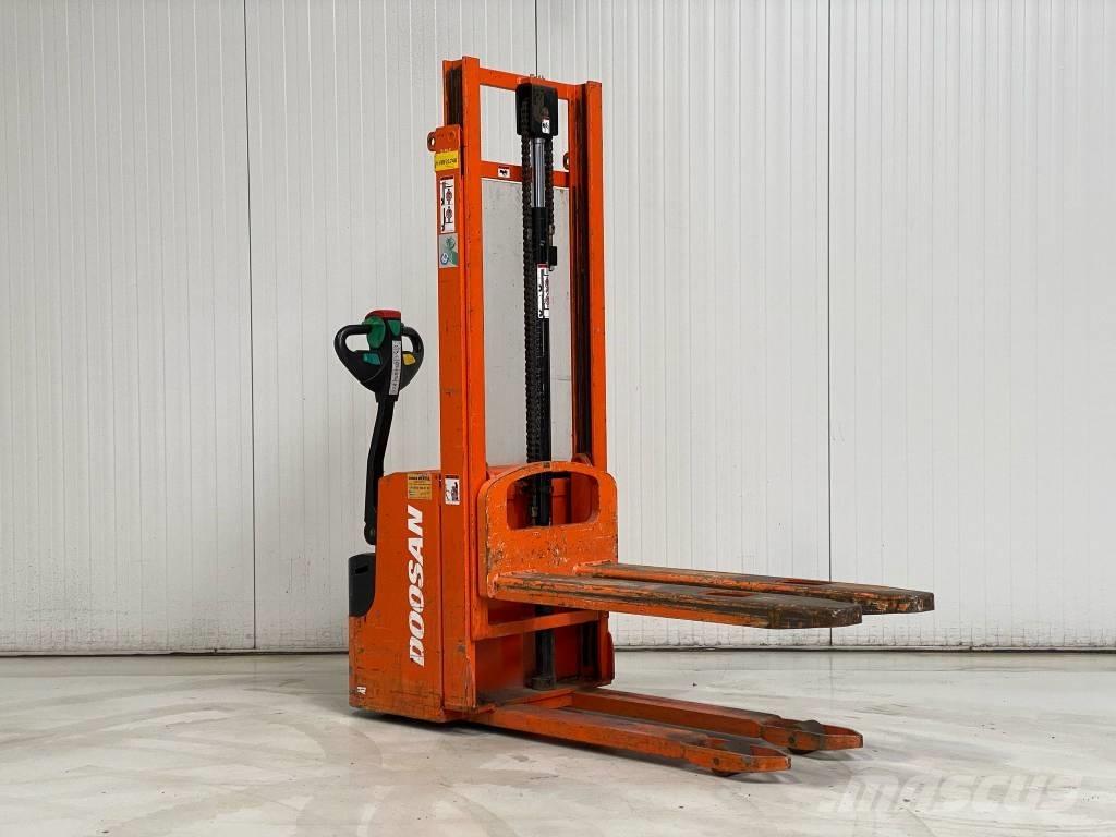 Doosan LEDS12.5C Ledestablere