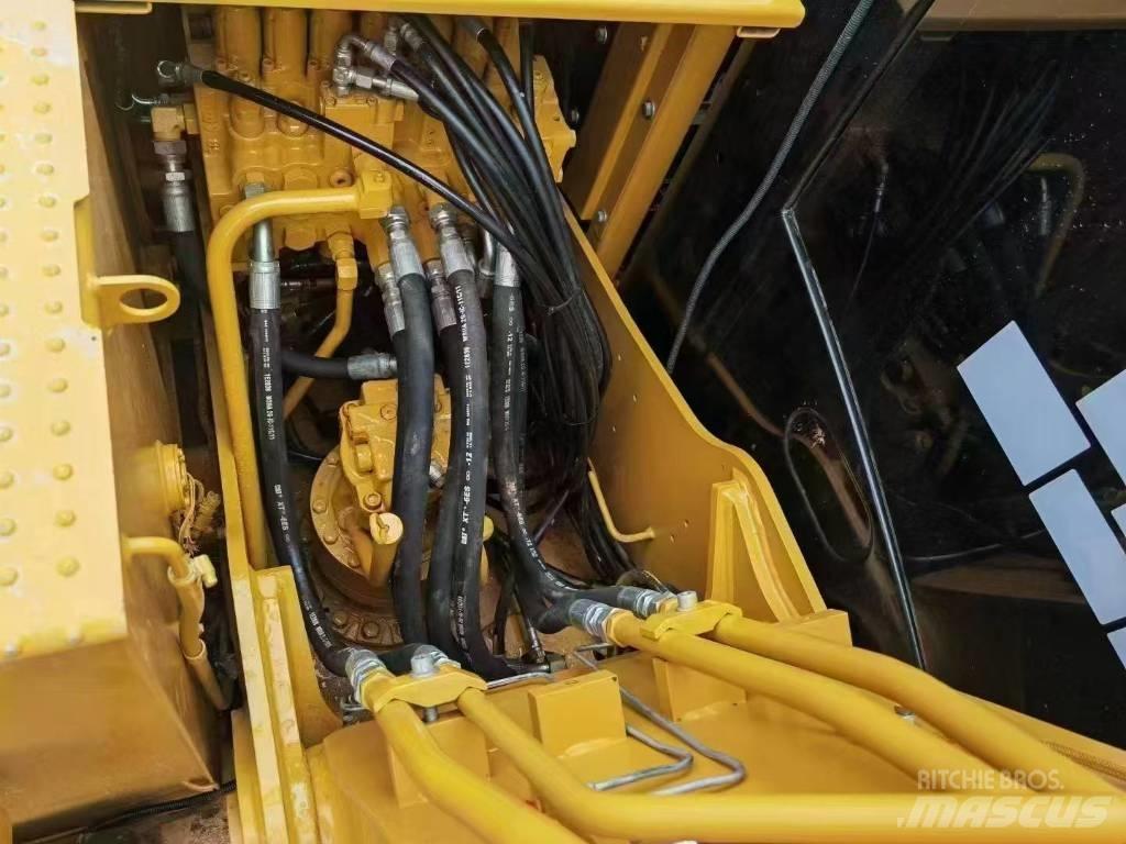 CAT 313GC Beltegraver