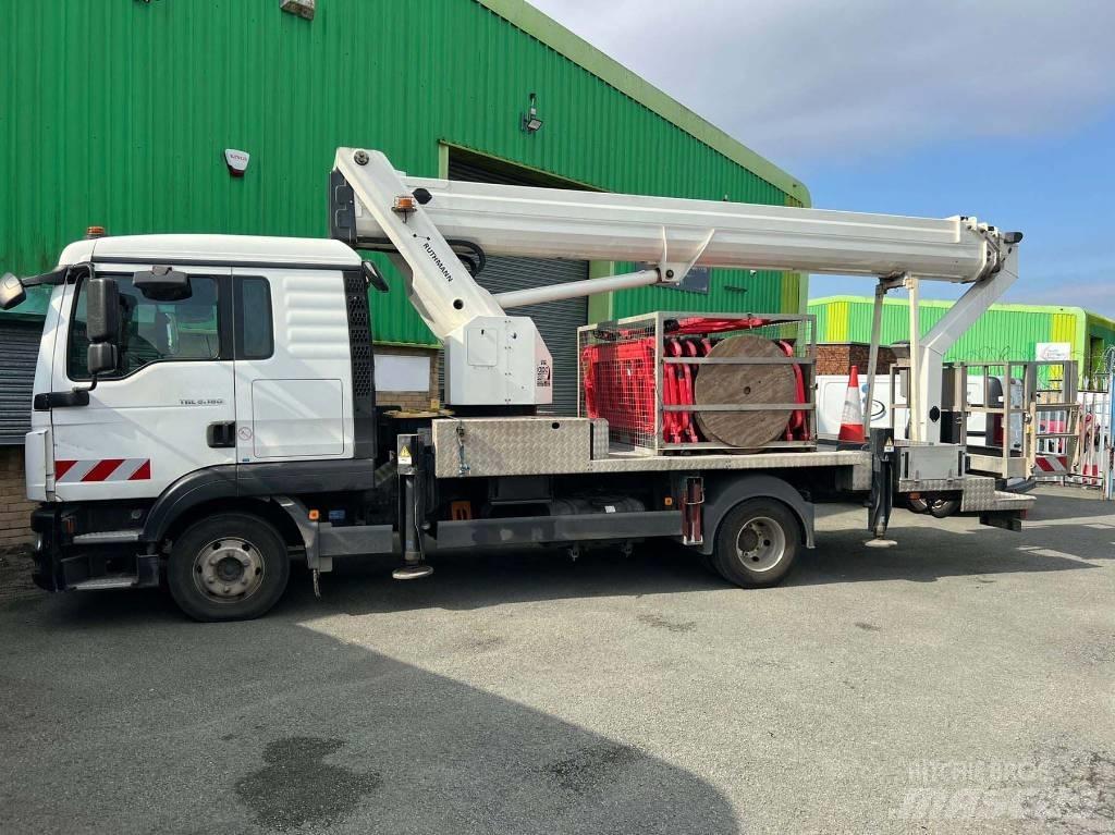 Ruthmann T 330 Bilmontert lift