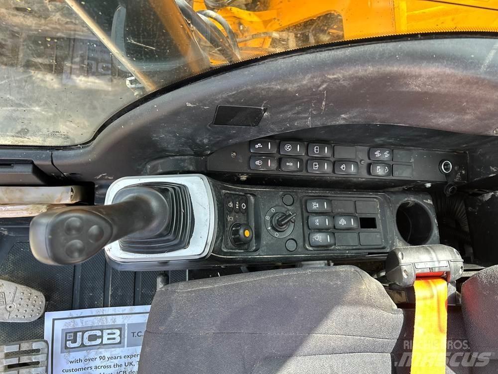 JCB JZ140 Beltegraver
