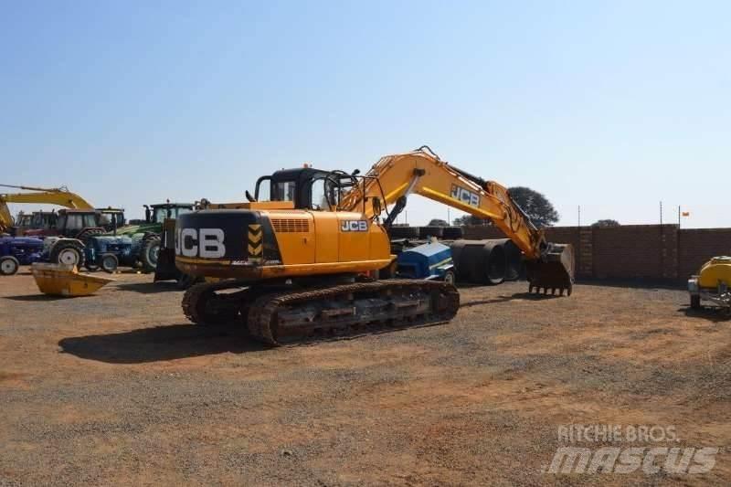 JCB JS205 Minigravere <7t