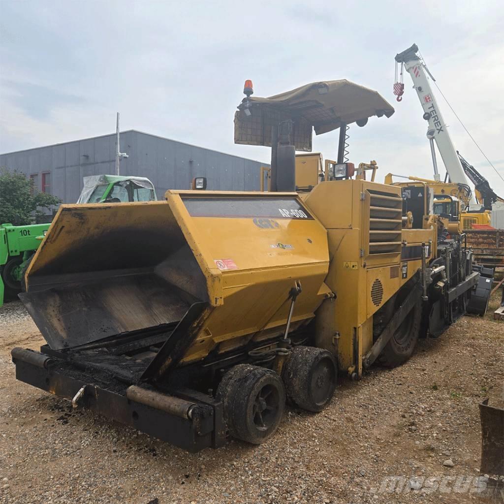 CAT AP 600 Asfaltutleggere