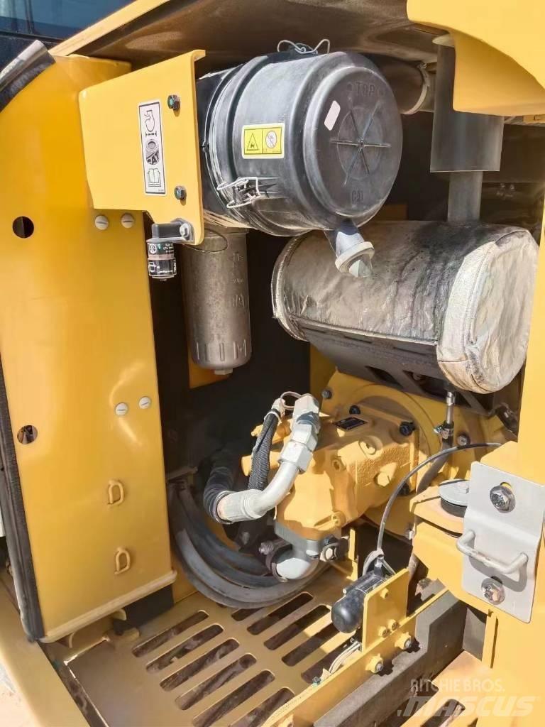 CAT 305.5 E2 Minigravere <7t