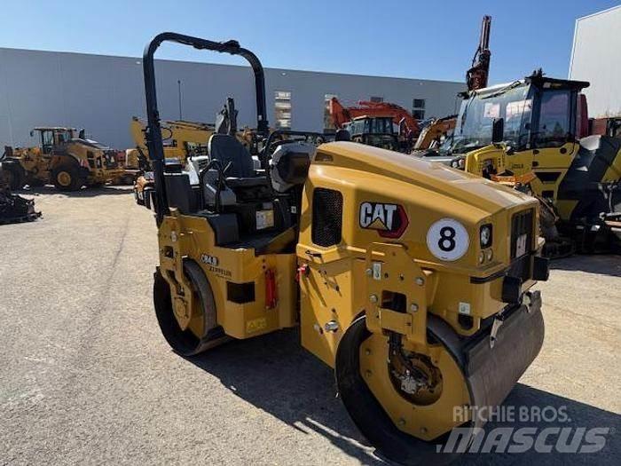CAT CB4.0 Tandem Valser
