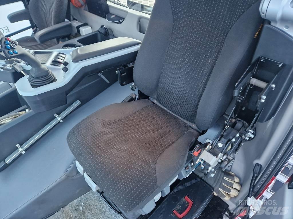 Prinoth Husky Tråkkemaskiner