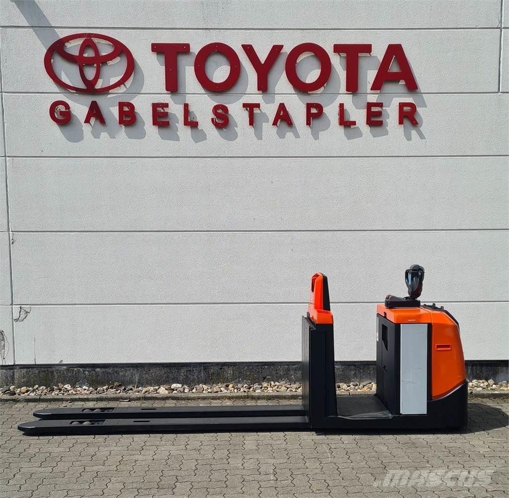 Toyota OSE 250 Lavtløftende plukketruck