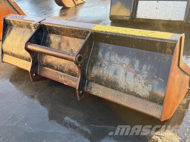 Manitou USED BUCKET Skuffer