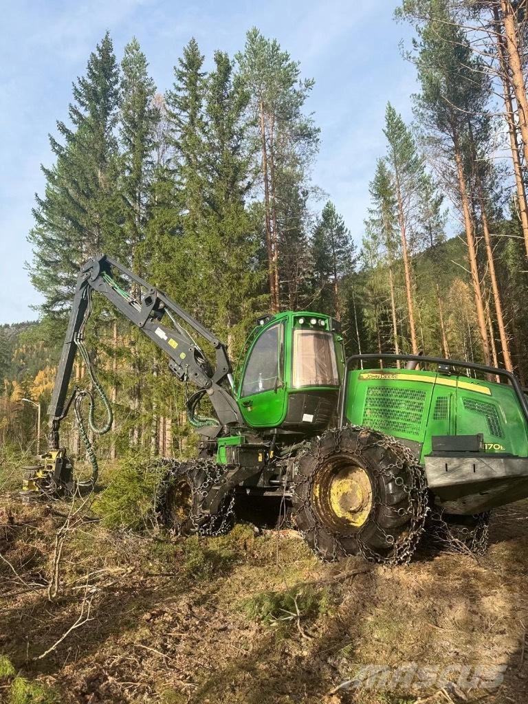 John Deere 1170 E Hogstmaskiner