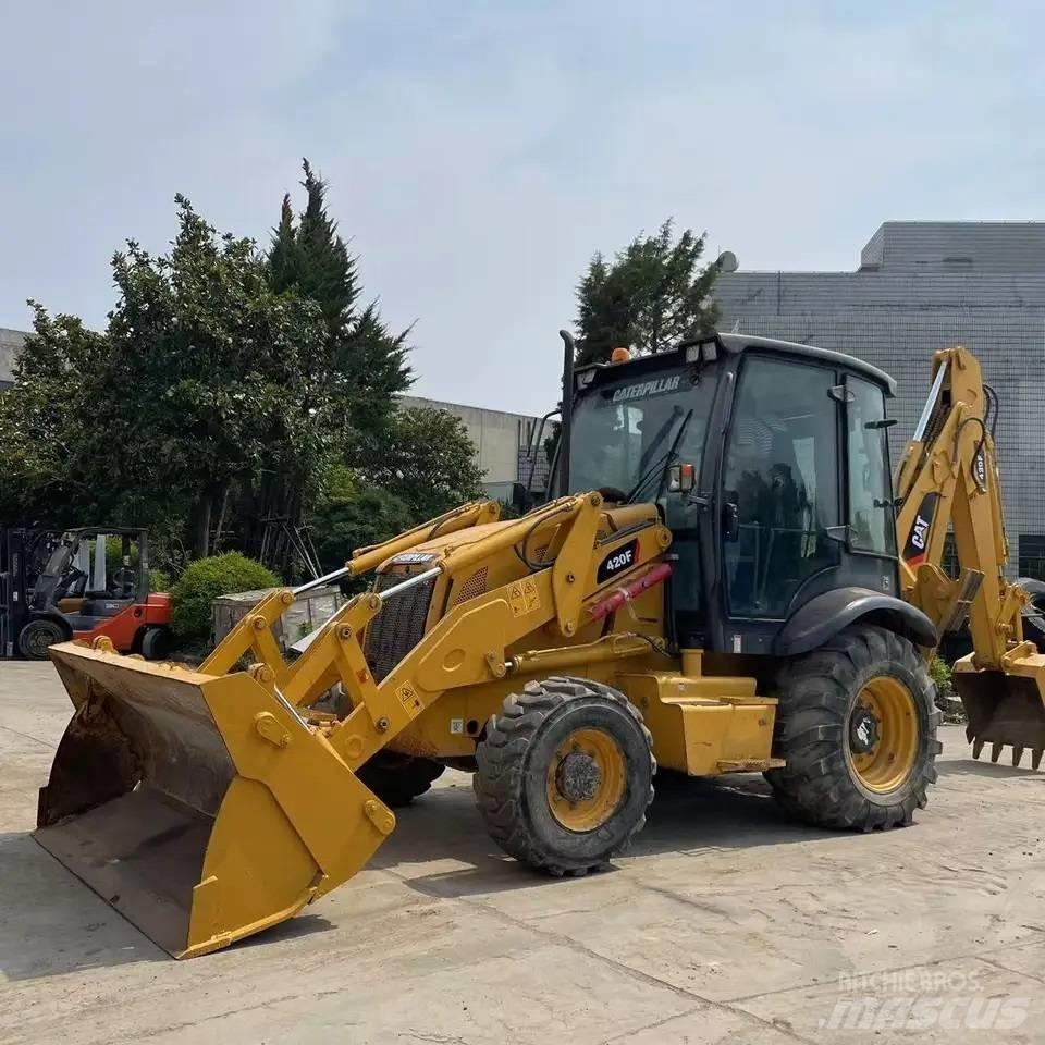 CAT 420 F Traktorgravere