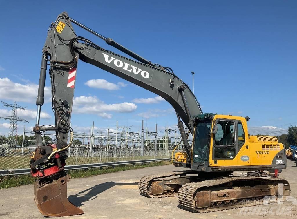 Volvo EC 240 B Beltegraver