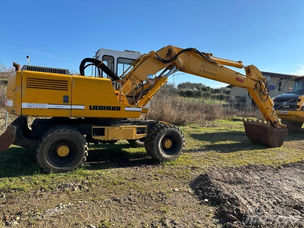 Liebherr 902 Hjulgravere