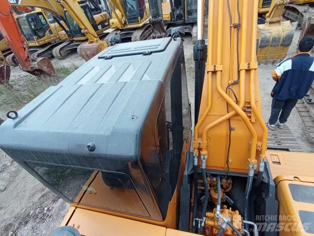 Hyundai Robex 215-9T Beltegraver