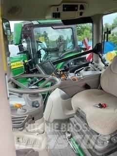 John Deere 6250R Traktorer