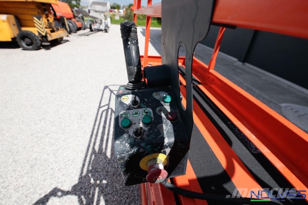 Haulotte COMPACT8 Sakselifter