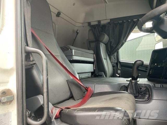 Scania P 410 Tippbil