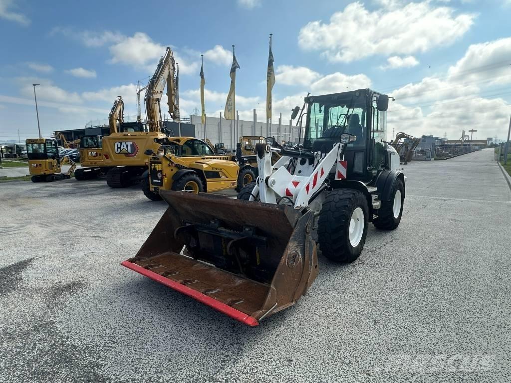 CAT 908 M Hjullastere
