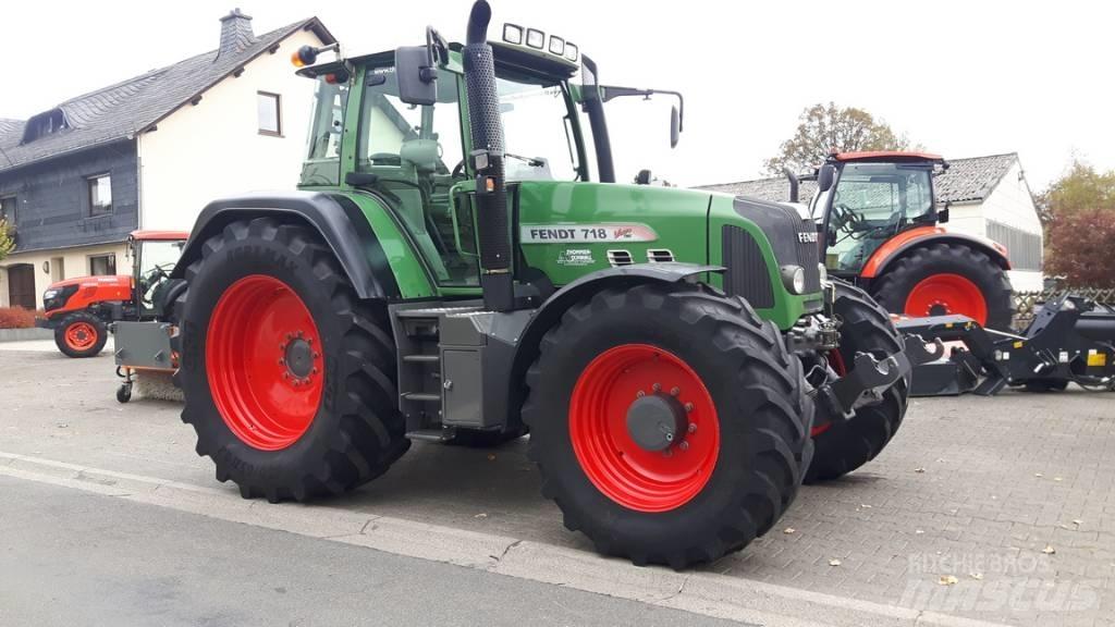 Fendt 718 Vario TMS Traktorer